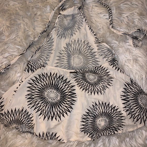 Billabong halter top - Picture 2 of 3